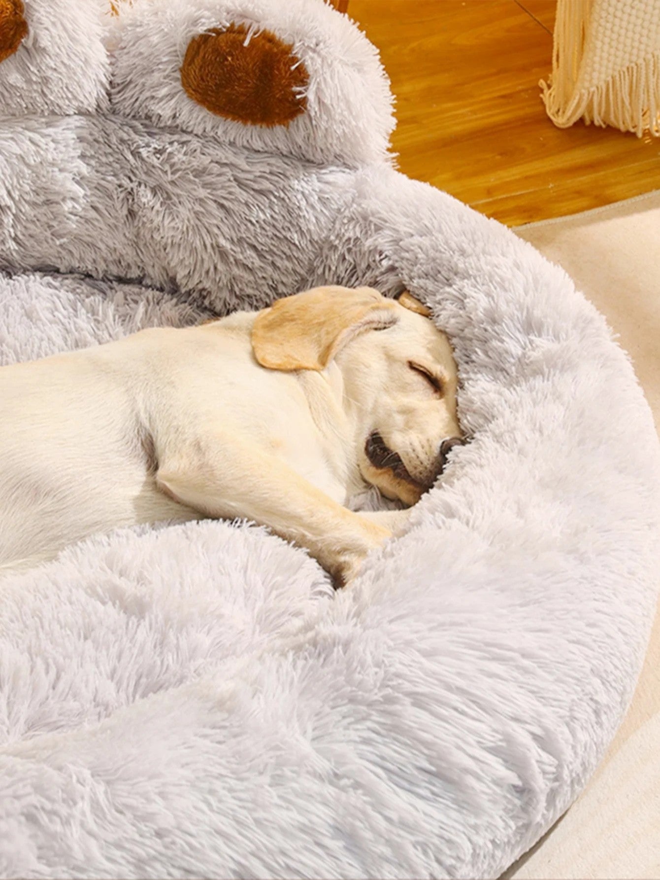 Cozy Paw Bed™ – Fluffy Comfort for Dogs & Cats