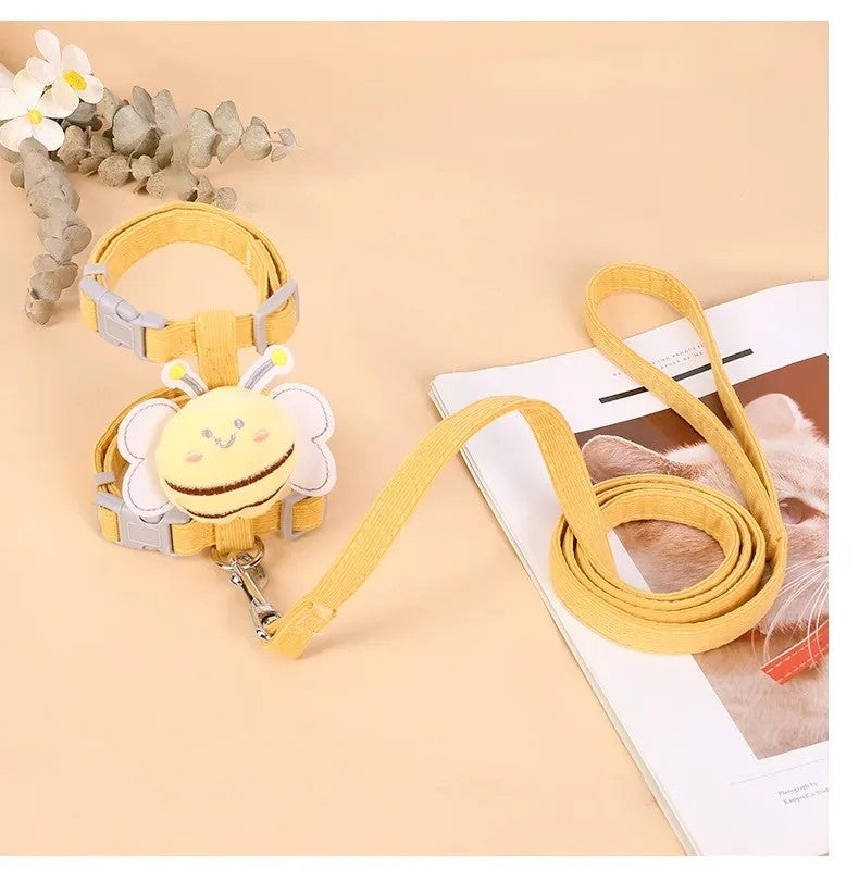 BeeHug™ Harness – Adjustable Cartoon Bee Leash for Cats & Small Dogs