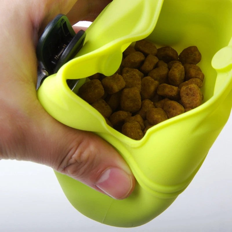 PawSnack™ – Portable Dog Treat & Training Bag