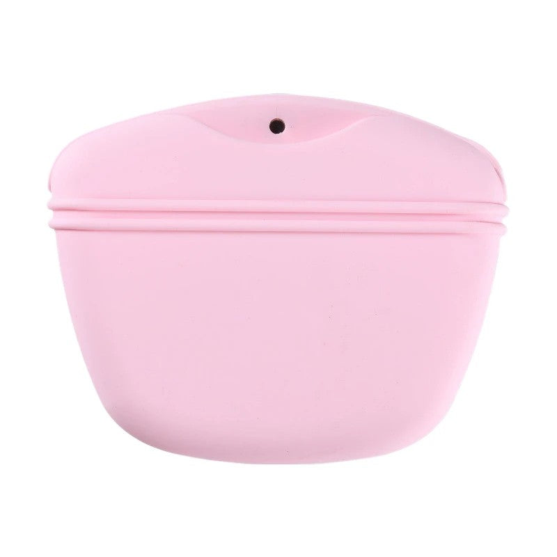 PawSnack™ – Portable Dog Treat & Training Bag