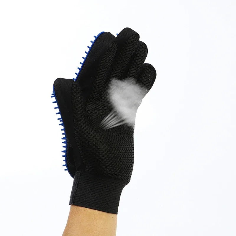 PurrGlove™ – Silicone Pet Grooming & Bathing Gloves